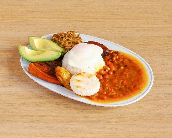 a19bb09692310dfd41e49a96c424b3a6-2.jpeg Bandeja Paisa Completa + Bebida - Imagen 1